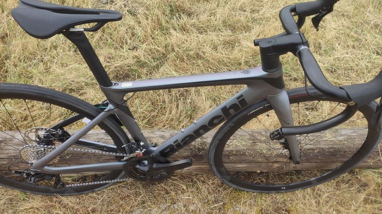 Gebrauchtes Bianchi Oltre Race 105 Di2 2025 2025 Road & Gravel, Hellgrau — Bild 5 von 5
