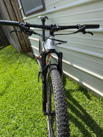 Used Intense Sniper SRAM XX1 2023 Mountainbike, White — image 6 of 13