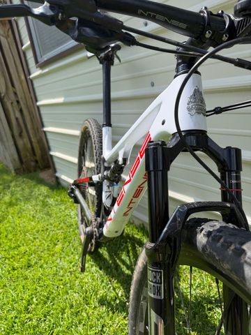 Used Intense Sniper SRAM XX1 2023 Mountainbike, White — image 9 of 13