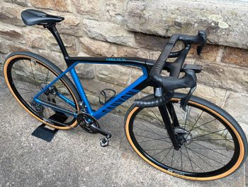 Canyon Grail CF SL 8 Di2 2021 2021 Road & Gravel d'occasion — image 3 sur 8