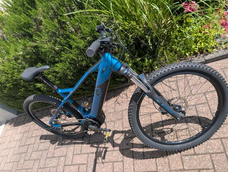 Used Raymon Hardray E5.0 2023 Mountainbike, Blue — image 4 of 13