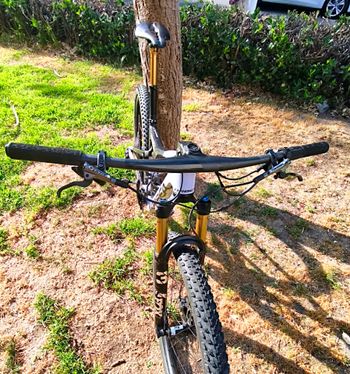 Brugt Orbea OIZ M-TEAM AXS 2024 2024 Mountainbike — billede 4 af 5