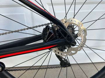 Used BMC Roadmachine Shimano Dura Ace 2017 Road & Gravel, Black — image 10 of 17
