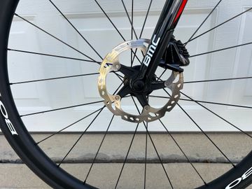 Used BMC Roadmachine Shimano Dura Ace 2017 Road & Gravel, Black — image 8 of 17