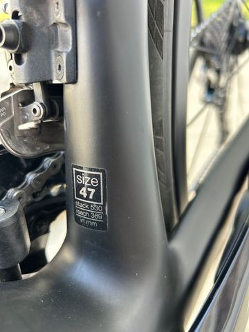 Used BMC Roadmachine Shimano Dura Ace 2017 Road & Gravel, Black — image 15 of 17
