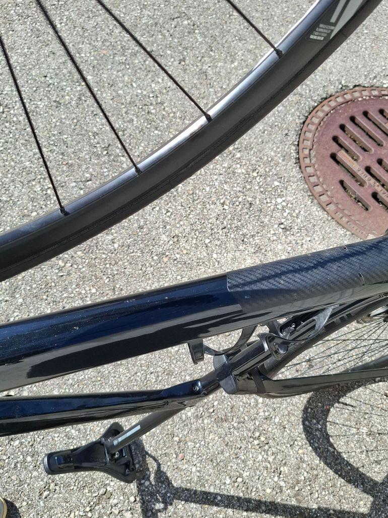 Used BMC URS 01 THREE 2021 Frameset 2021 Road & Gravel, Black — image 8 of 14