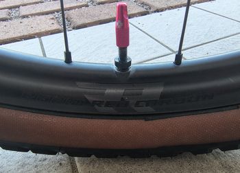 Used Canyon Grizl CF SL 6 AXS 2025 2025 Road & Gravel, Red — image 3 of 8