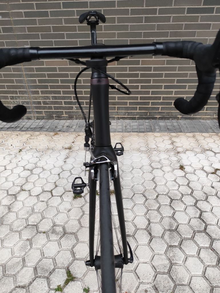 Used Canyon Ultimate CF Evo 10.0 LTD 2020 2020 Road & Gravel, Black — image 7 of 9
