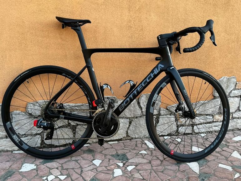 Bottecchia Aerospace Carbonio – SRAM 12v 2022 Road & Gravel de segunda mano, Negro — imagen 1 de 9