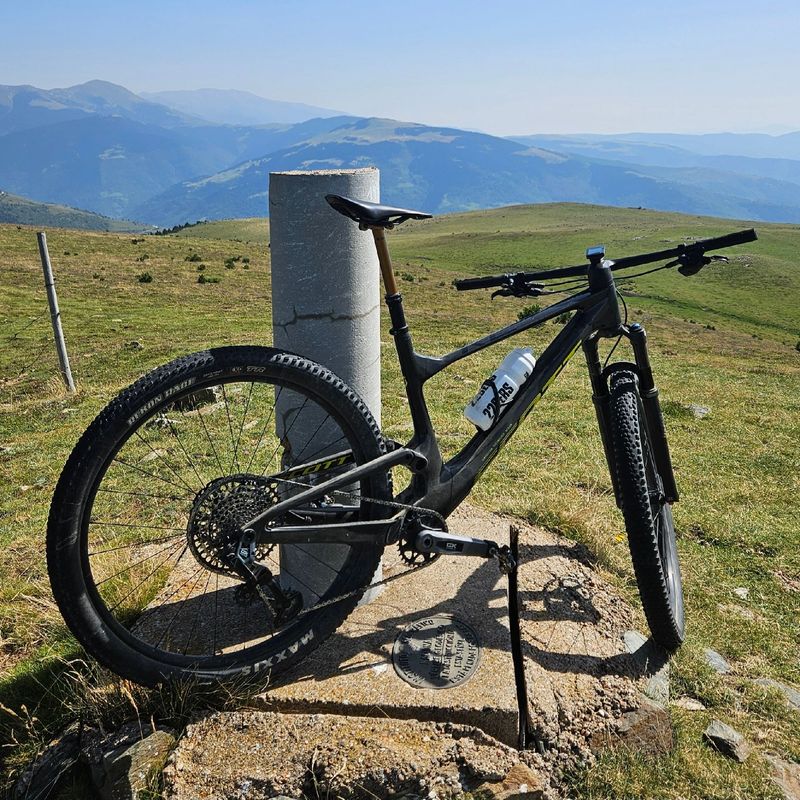 Tweedehands Scott Spark RC Team Issue 2024 2024 Mountainbike — afbeelding 6 van 6