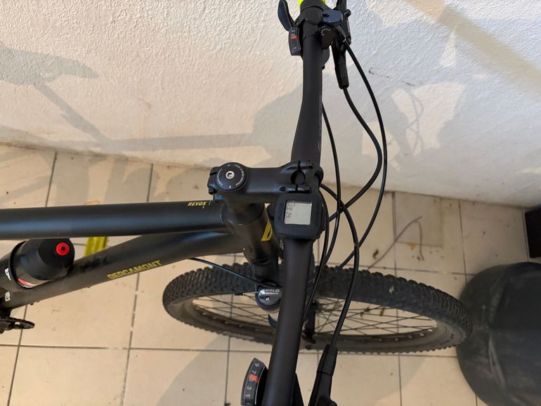Used Bergamont Revox Shimano Dura Ace 2024 Mountainbike, Black — image 2 of 3