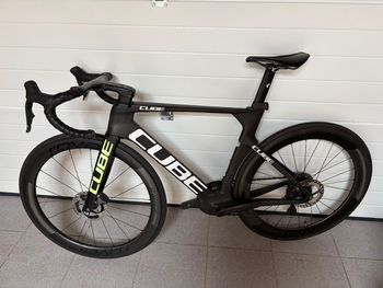 Used CUBE LITENING AERO C:68X RACE 2024 2024 Road & Gravel