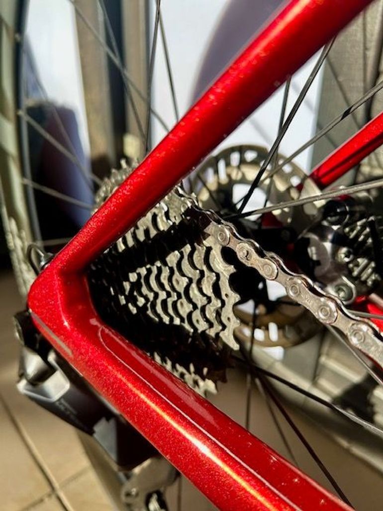 Used BMC Teammachine SLR ONE 2023 2023 Road & Gravel, Red — image 18 of 21