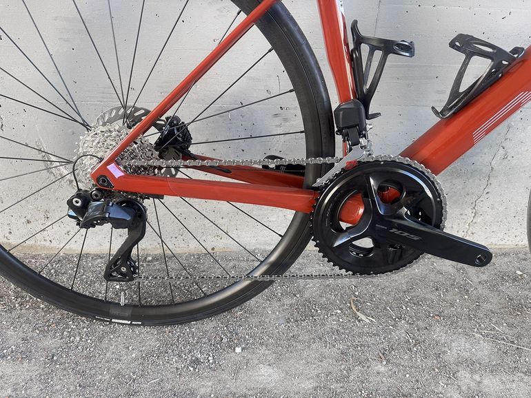 Used BMC Roadmachine 105 Di2 12s 2021 2021 Road & Gravel, Red — image 8 of 8