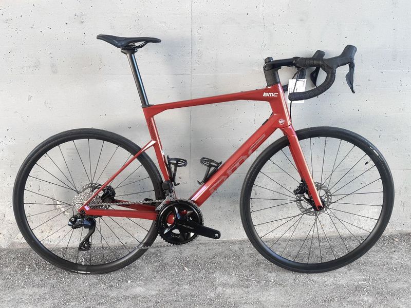 Used BMC Roadmachine 105 Di2 12s 2021 2021 Road & Gravel