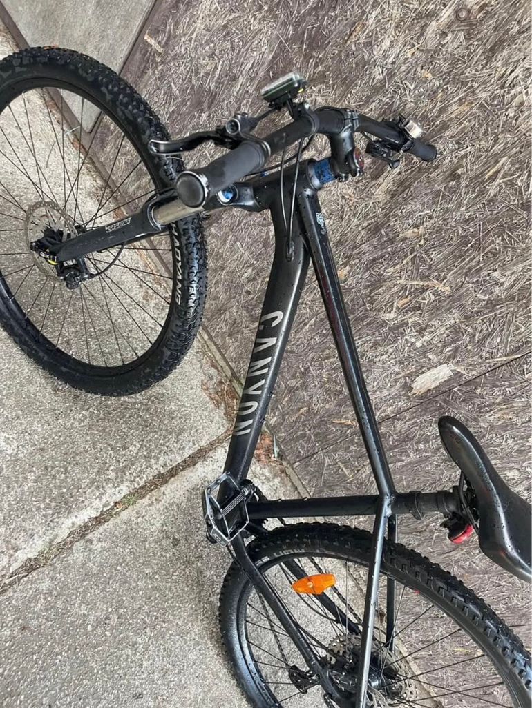 Used Canyon Grand Canyon AL 4.0 2019 2019 Mountainbike, Black, 27.5, 29 — image 5 of 8