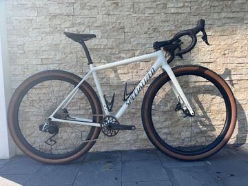 Specialized Crux Expert - SRAM Rival XPLR eTAP AXS 2025 2025 Road & Gravel usato