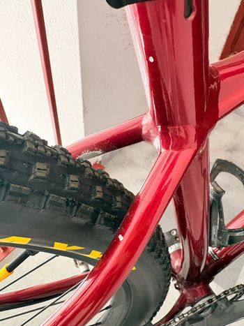 Used Specialized Chisel 2021 2021 Mountainbike, Red, 29 — image 5 of 12