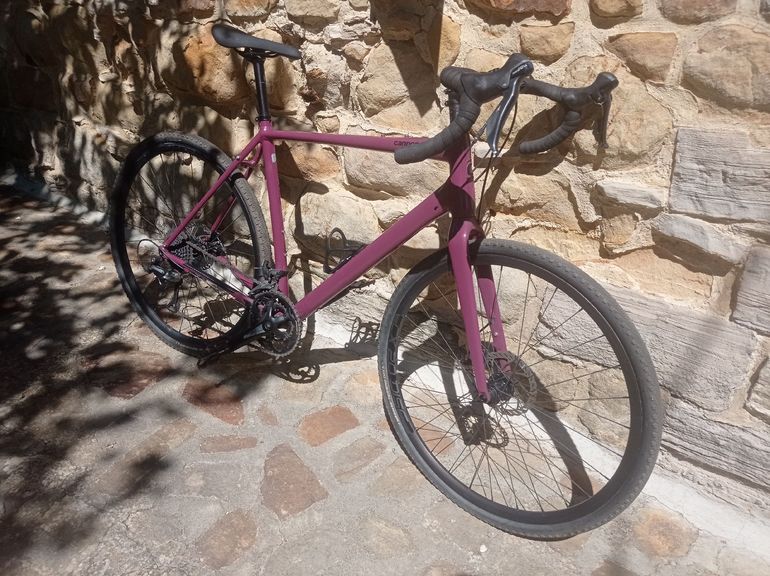 Used Cannondale Topstone Shimano Sora 2024 Road & Gravel, Red — image 2 of 10