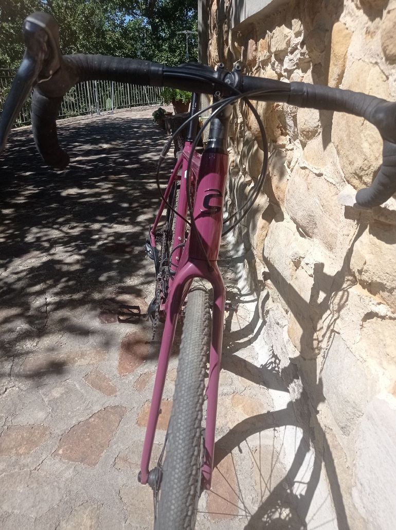 Used Cannondale Topstone Shimano Sora 2024 Road & Gravel, Red — image 10 of 10