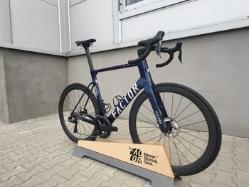 Used Factor OSTRO VAM 2022 2022 Road & Gravel, Blue — image 23 of 25