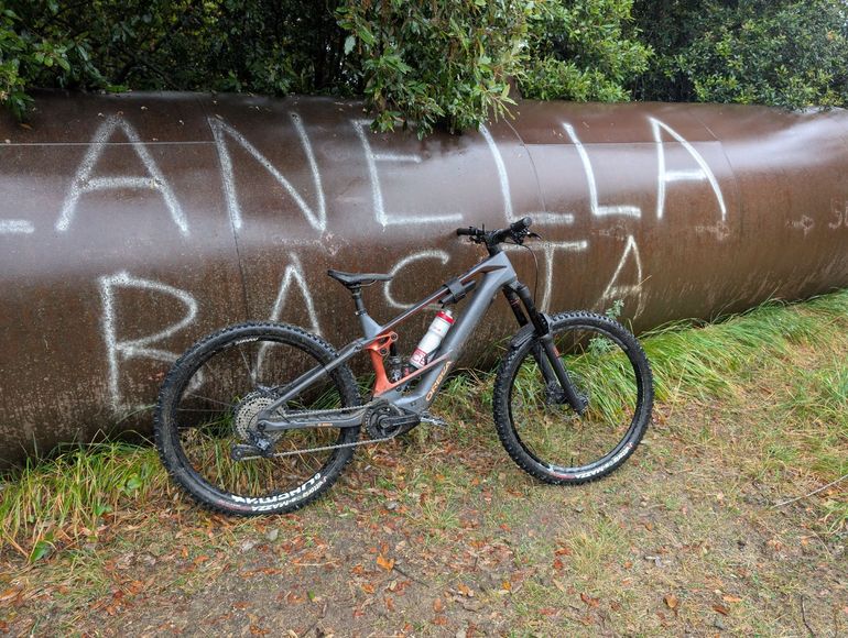 Używany Orbea Wild M20 2025 2025 Mountainbike — zdjęcie 3 z 5