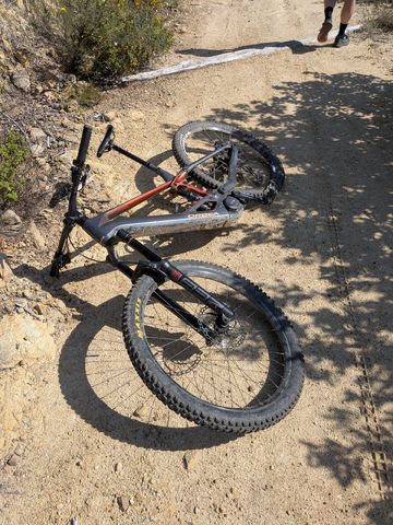 Orbea Wild M20 2025 2025 Mountainbike de segunda mano, Gris claro — imagen 5 de 5