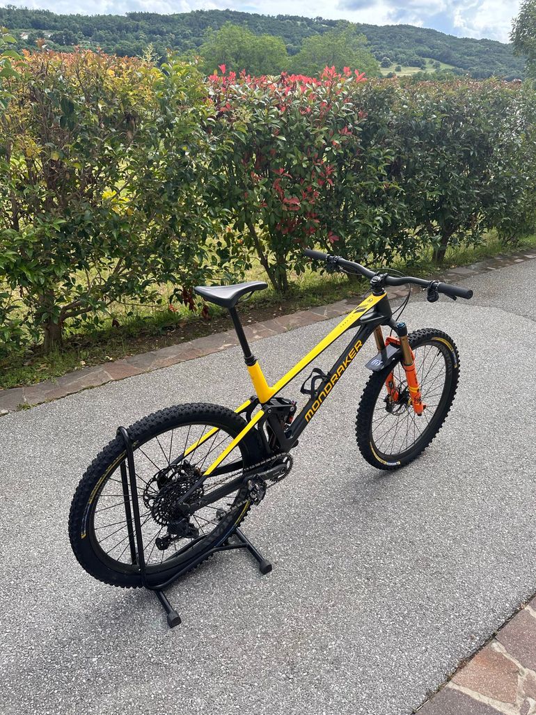 Použité Mondraker Foxy Carbon XR 2021 2021 Mountainbike — obrázek 4 z 12