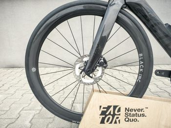 Used Factor OSTRO VAM - Shimano Ultegra 2023 2023 Road & Gravel, Black — image 12 of 18