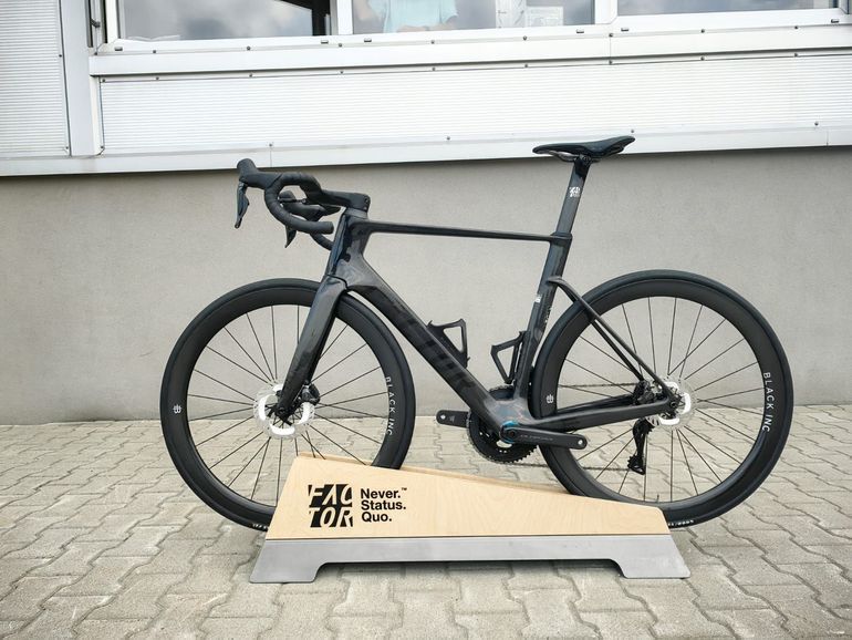 Used Factor OSTRO VAM - Shimano Ultegra 2023 2023 Road & Gravel, Black — image 6 of 18