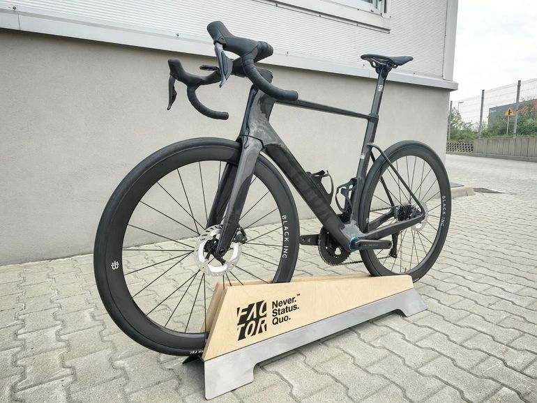 Used Factor OSTRO VAM - Shimano Ultegra 2023 2023 Road & Gravel, Black — image 8 of 18