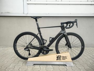 Used Factor OSTRO VAM - Shimano Ultegra 2023 2023 Road & Gravel
