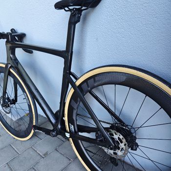 Used Specialized Tarmac Shimano Ultegra Di2 2021 Road & Gravel, Black — image 14 of 19