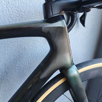 Used Specialized Tarmac Shimano Ultegra Di2 2021 Road & Gravel, Black — image 4 of 19