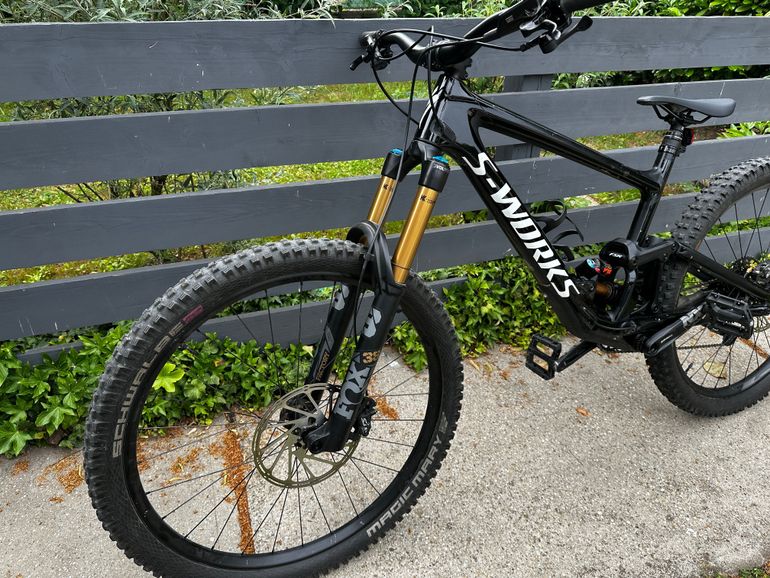Used Specialized S-Works Enduro 2022 2022 Mountainbike, Black — image 4 of 6