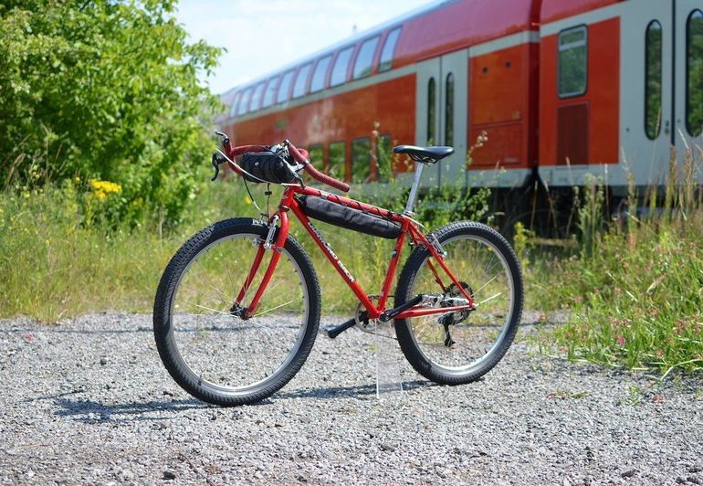 Used Diamondback Vintage 1990er DIAMOND BACK Apex 26" Gravel ATB Trekking Klunker Commuter 1995 Mountainbike, Red — image 1 of 20