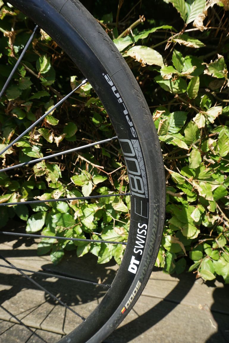 Used Canyon Endurace CF SL Disc 8.0 2019 2019 Road & Gravel, Red — image 10 of 17