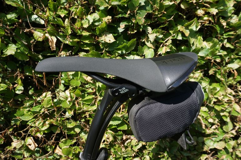 Used Canyon Endurace CF SL Disc 8.0 2019 2019 Road & Gravel, Red — image 16 of 17