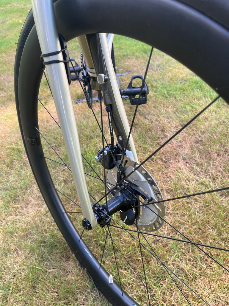 Used Cannondale Synapse HI-MOD Carbon Ultegra Di2 2022 Road & Gravel, Light Gray — image 20 of 26