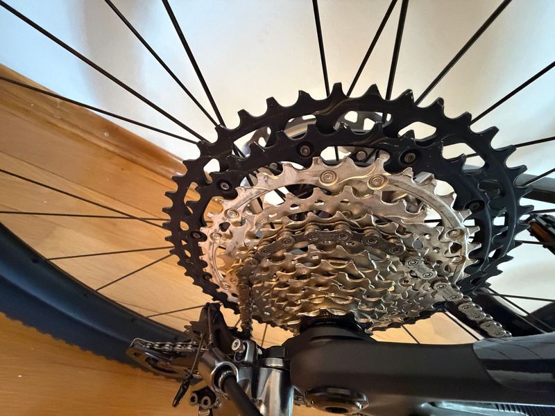 Used Lapierre XRM 10.9 2024 2024 Mountainbike, Black, 29 — image 17 of 19