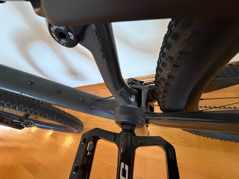 Used Lapierre XRM 10.9 2024 2024 Mountainbike, Black, 29 — image 5 of 19