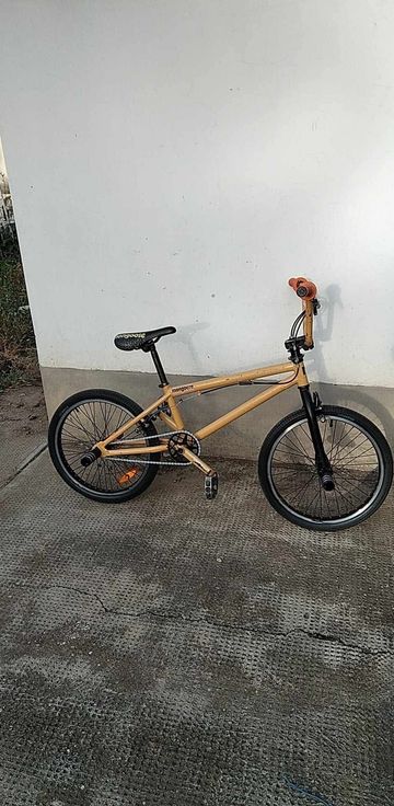 Used Mongoose Custom 2011 Youth, Orange — image 2 of 7