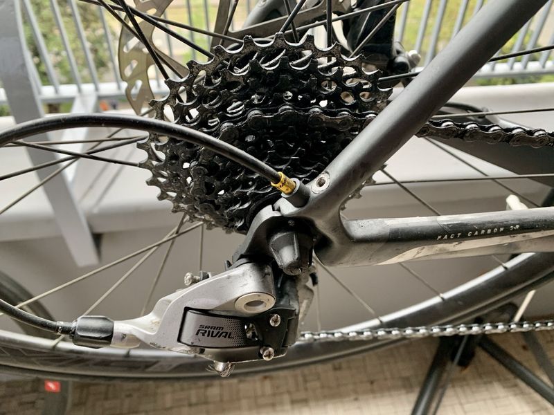 Used Specialized Roubaix Elite 2017 2017 Road & Gravel, Black — image 5 of 9