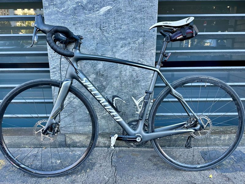 Used Specialized Roubaix Elite 2017 2017 Road & Gravel, Black — image 2 of 9