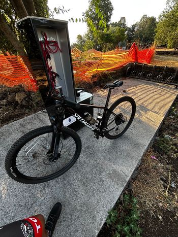 Used Specialized Epic Hardtail Comp 2025 2025 Mountainbike, Black — image 3 of 3