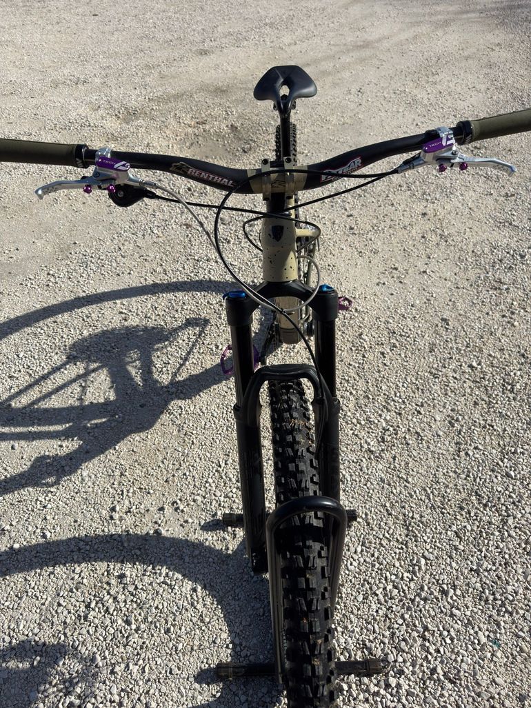 Käytetty Trek Roscoe 9 2023 2023 Mountainbike — kuva 16 / 16