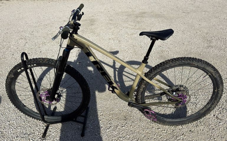 Käytetty Trek Roscoe 9 2023 2023 Mountainbike — kuva 1 / 16