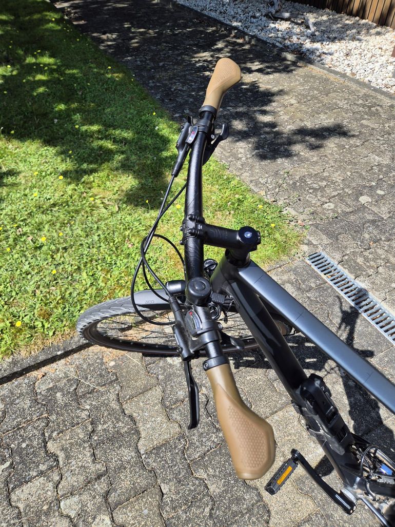 Used CUBE KATHMANDU, PRO 2022 2022 Urban, Black — image 3 of 5