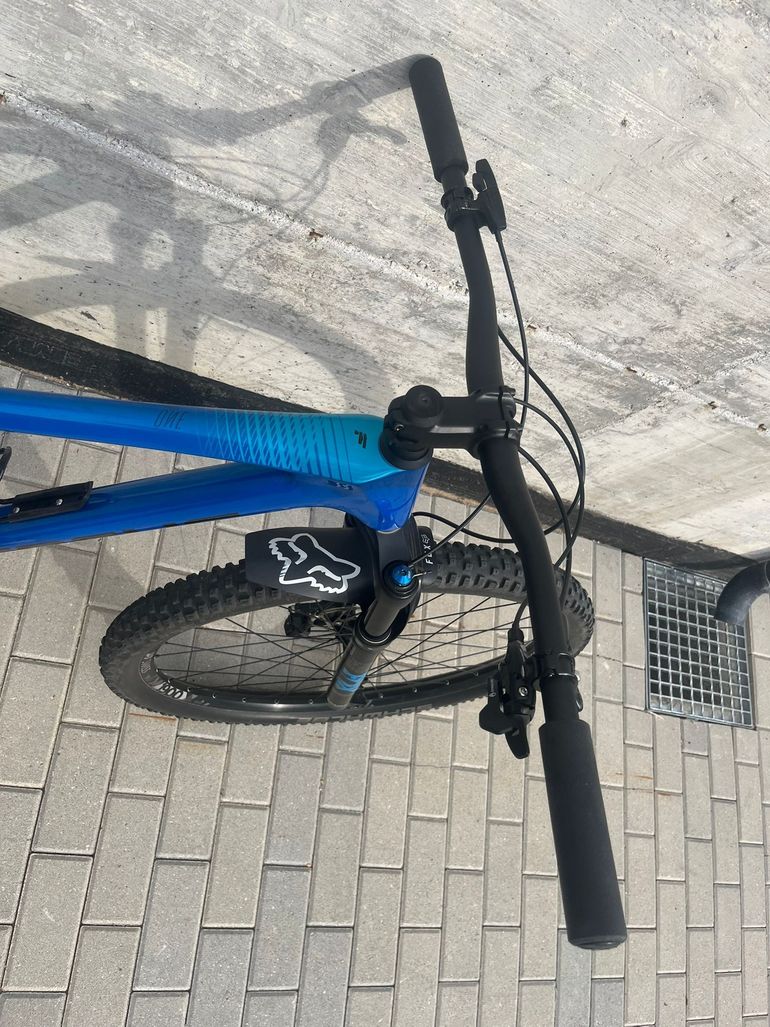 Used Focus O1E 8.8 2020 2020 Mountainbike, Blue — image 3 of 6