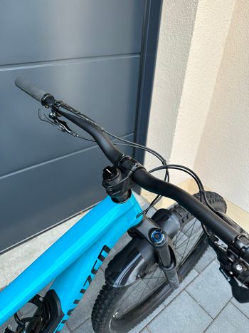Used Specialized Enduro Comp 2021 2021 Mountainbike, Blue, 29 — image 7 of 7